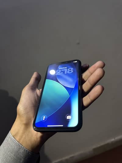 Apple iPhone 11