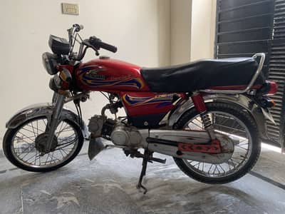 United CD 70 Red colour 2021 Model