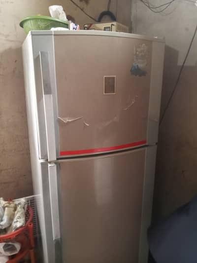 Dawlance fridge