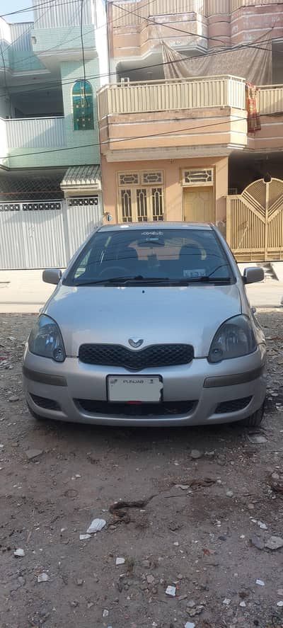 Toyota Vitz 2004