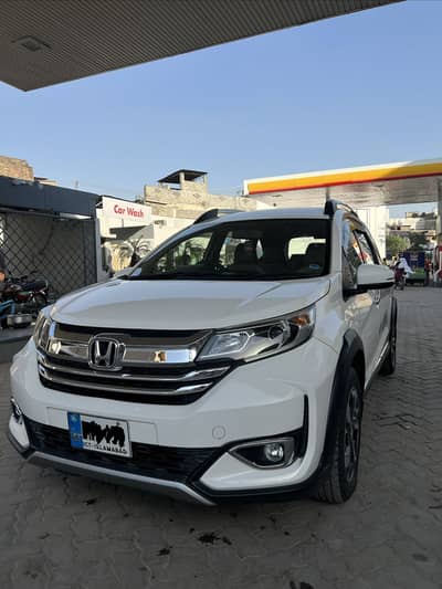 Brand new Honda BRV full option