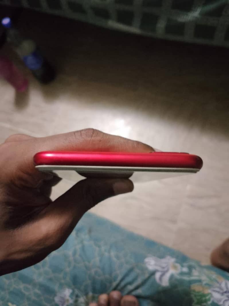 Apple iPhone 7 Plus 3