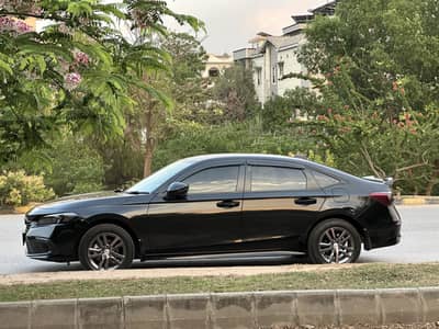 Honda Civic Oriel 2024