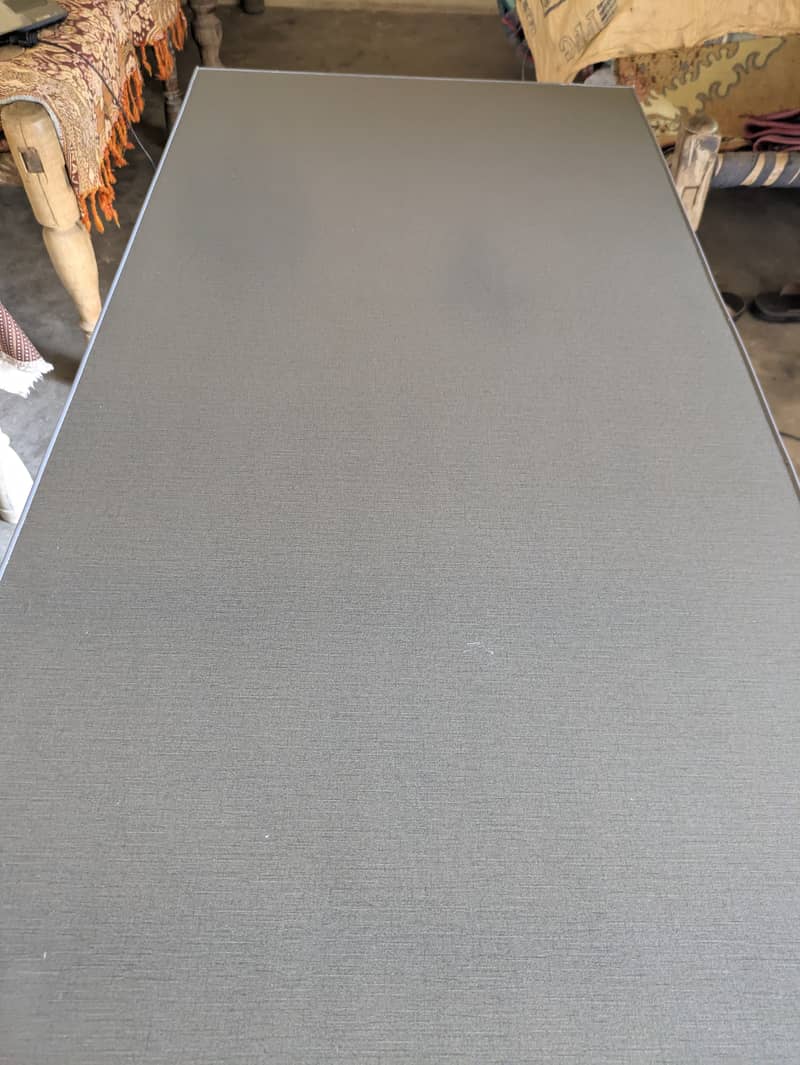 Computer Table 1