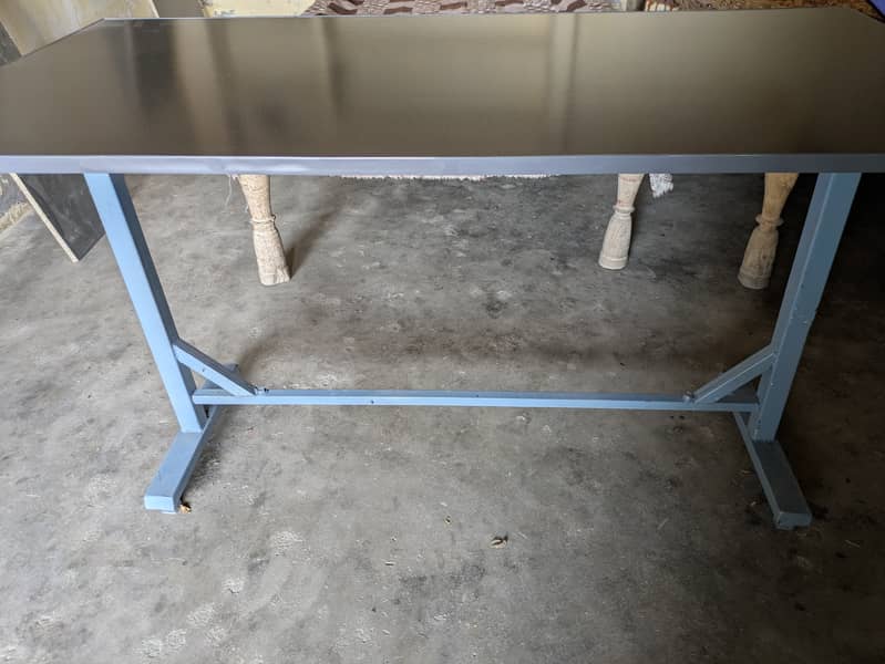 Computer Table 3