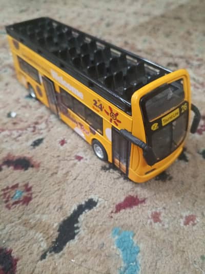 Double daraker Bus