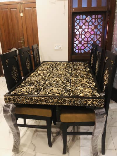 Luxury 6 seater Dining Table Set