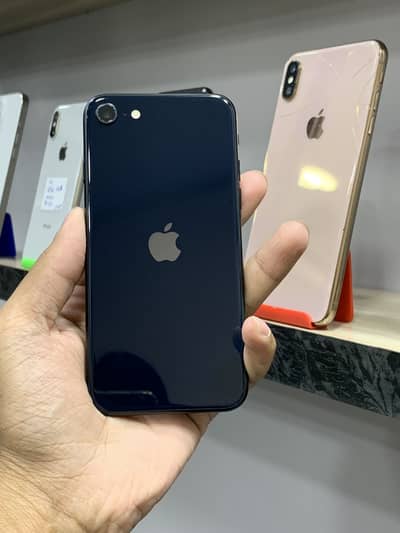 Apple iPhone SE / 03199954461