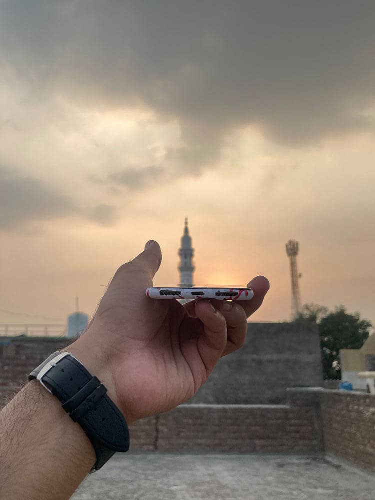 Apple iPhone 7 2