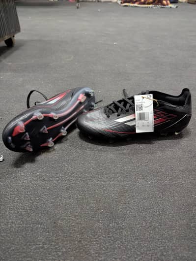 F50 Pro size UK 8 100% original