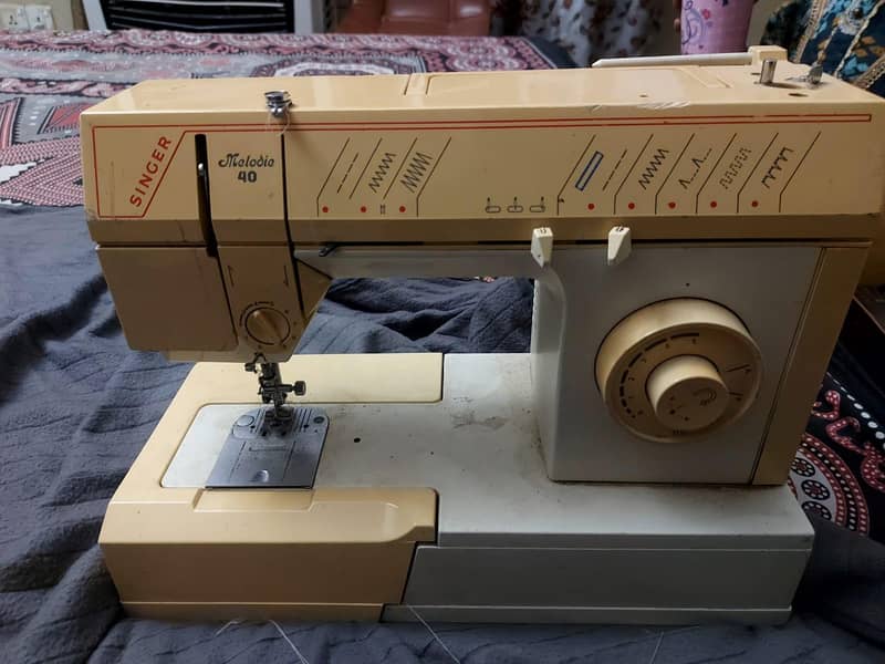 singer sewing machine 0