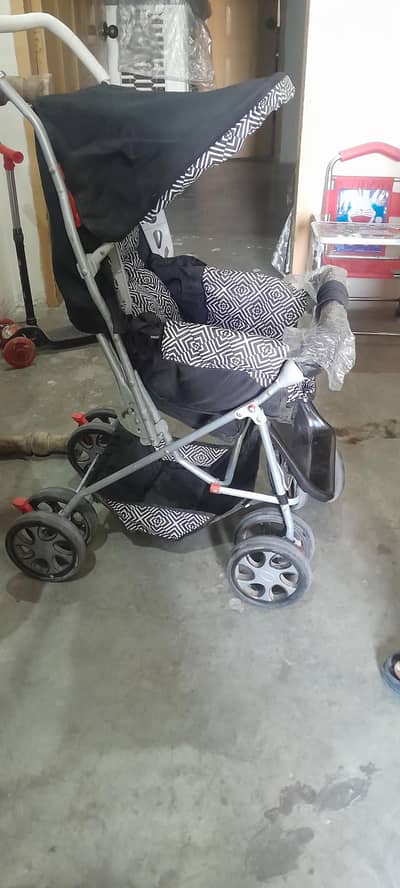 Baby Pram for Slae Excellent condition