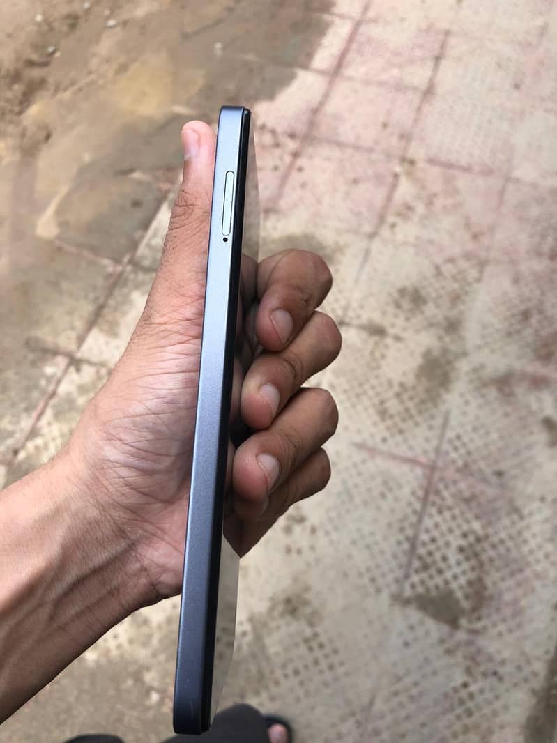 BLU B160V 1