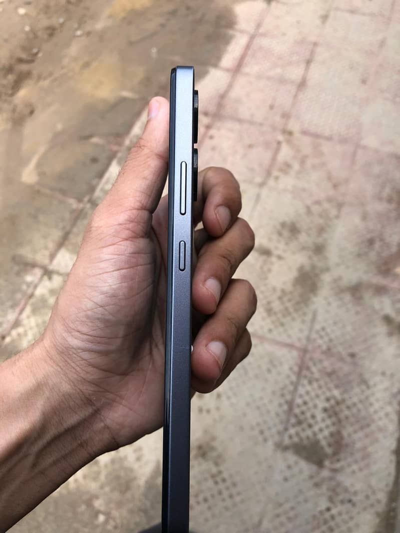BLU B160V 2