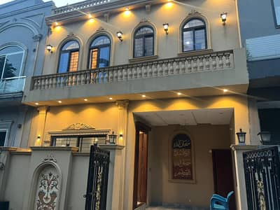 House Of 3 Marla Is Available In Contemporary Neighborhood Of Raiwind Road
