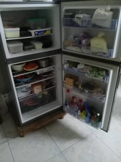 HAIER FRIDGE