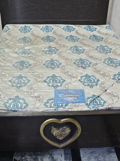 King size bed for sale with matress