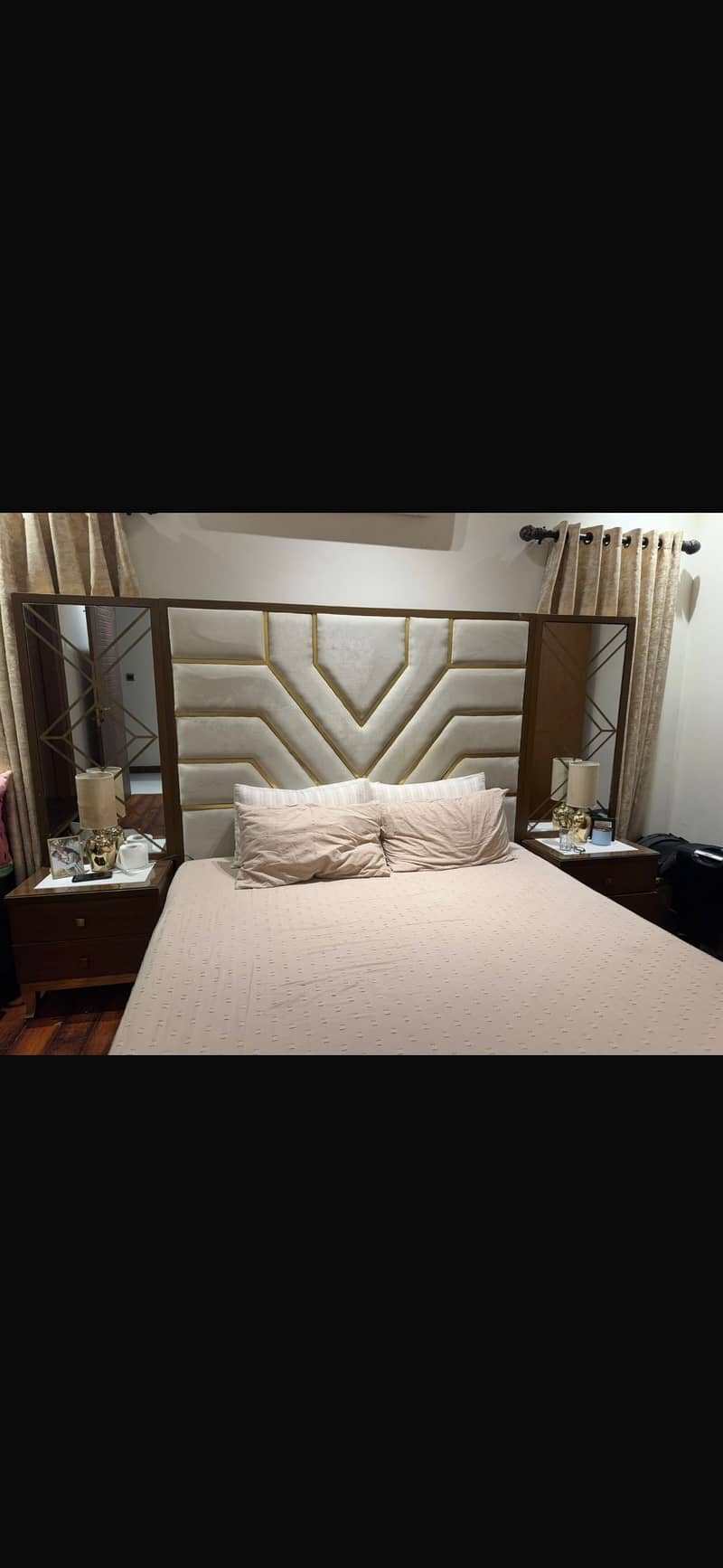Bed and dressing table 1