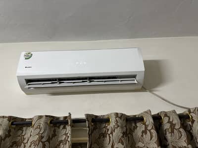 Gree split AC brand new condition