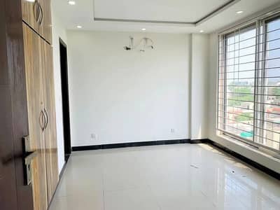 2 Bedroom Non Furnished Apartment available for Rent in Bahria town Lahore