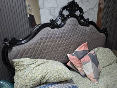 sheesham wood bed set with dressing, wardrobe, divider