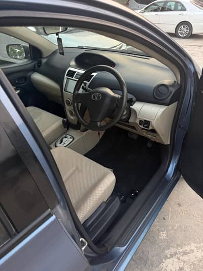 Toyota Belta 2005
