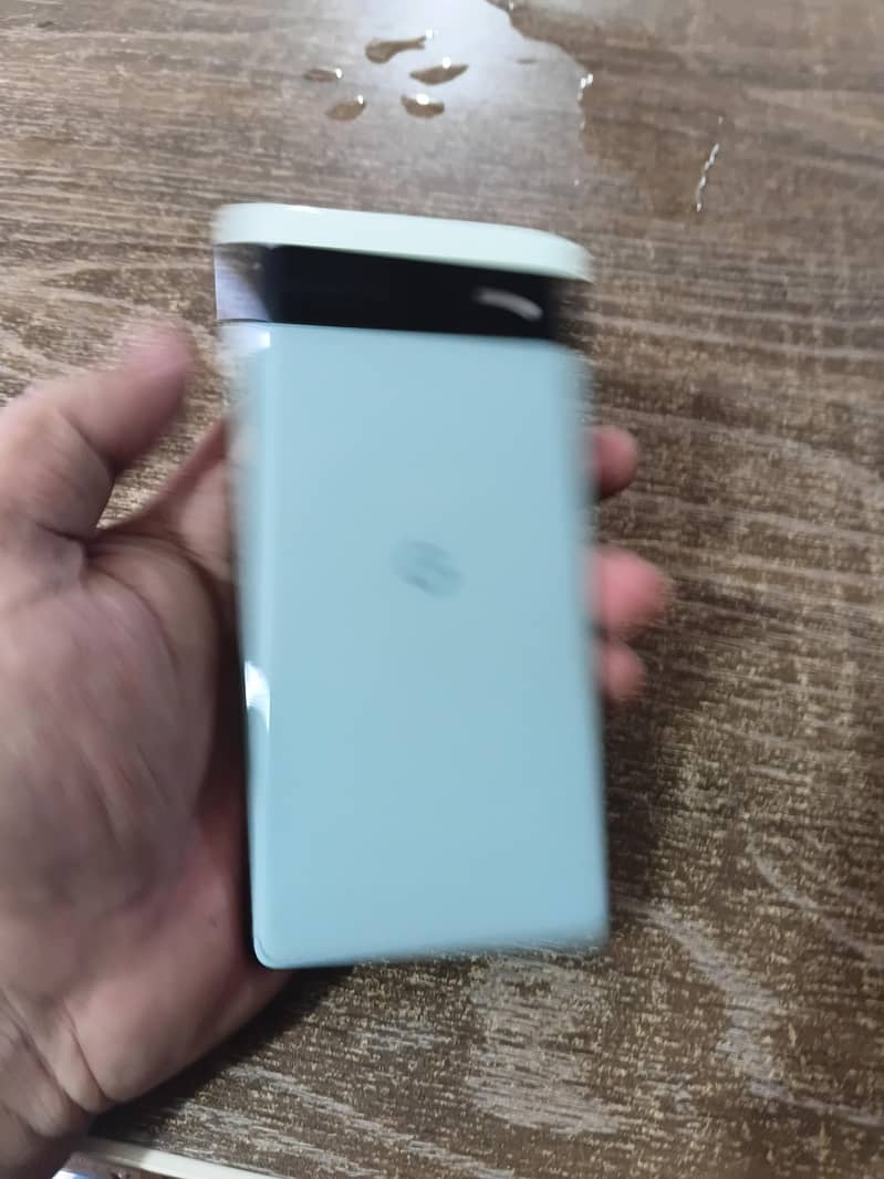Google Pixel 6a 3