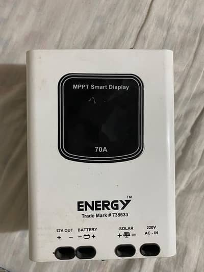 ENERGY MPPT Solar Charge Controller 70AMP 12V/24V