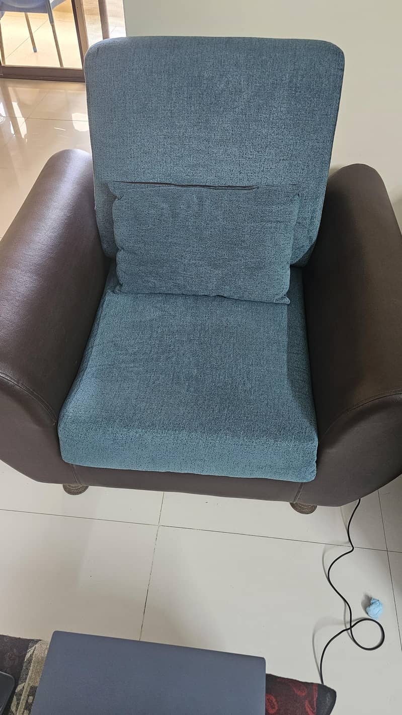 sofa and Couch 1