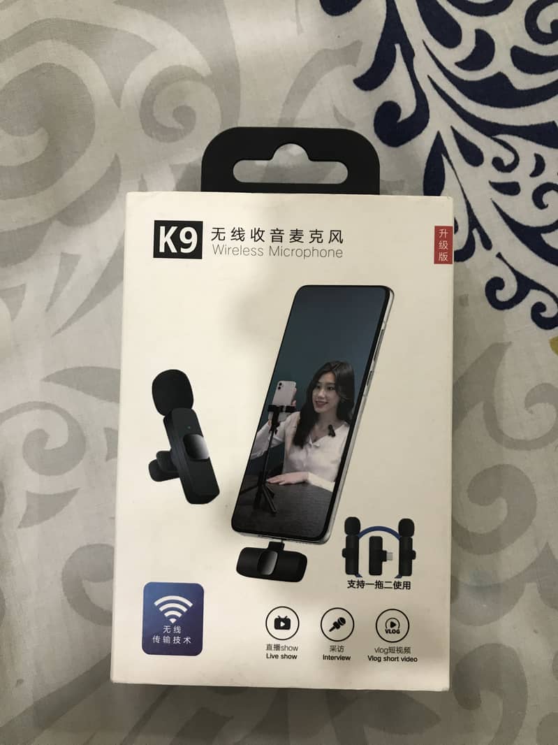 This microphone sported type c+iphone+V8 0