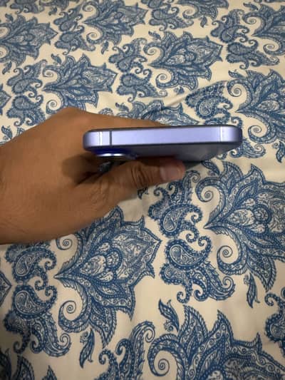 iPhone 16 128GB JV