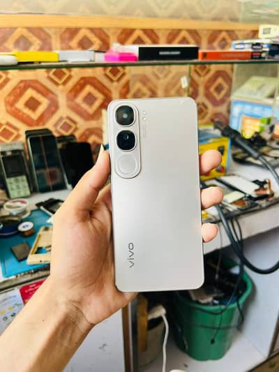 Vivo Y200
