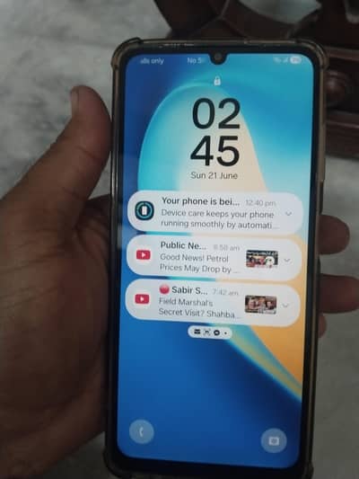Samsung Mobile A06