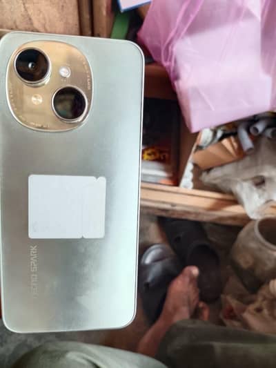 Tecno Spark Go 1