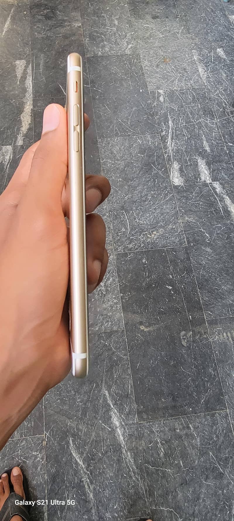 Apple iPhone 6S Plus 2