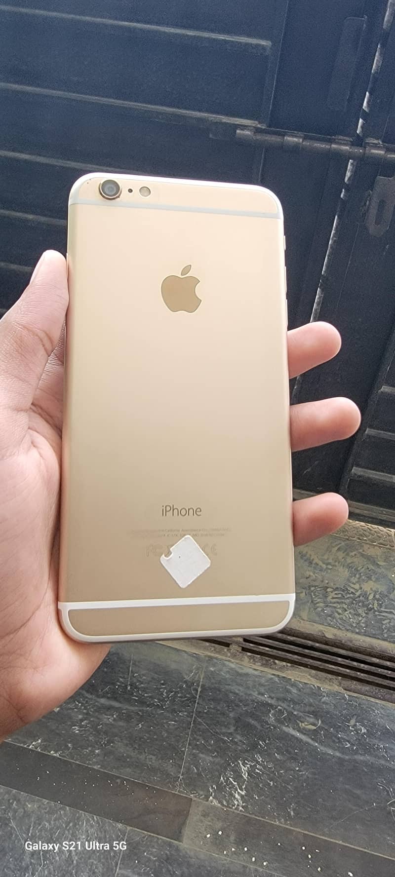 Apple iPhone 6S Plus 3