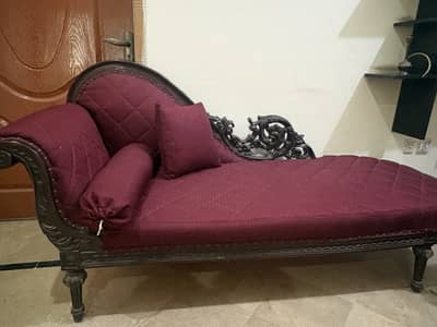 Royal Wooden Dewan Sofa / Chaise Lounge – Excellent Condition