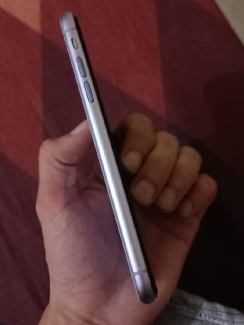 Apple IPhone 11 PTA Approved 256 GB 2
