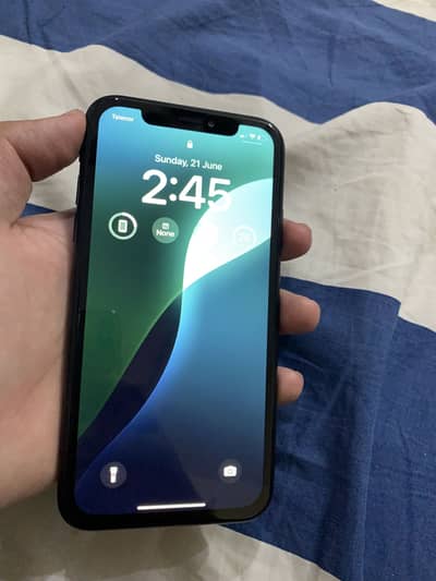 Apple iPhone XR