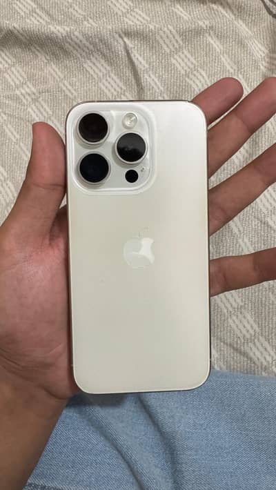 Apple iPhone 15 Pro