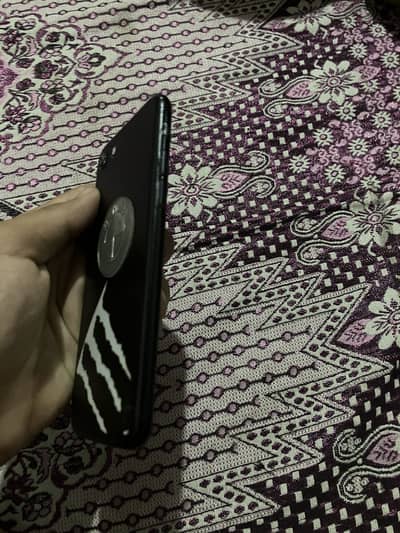Apple iPhone SE