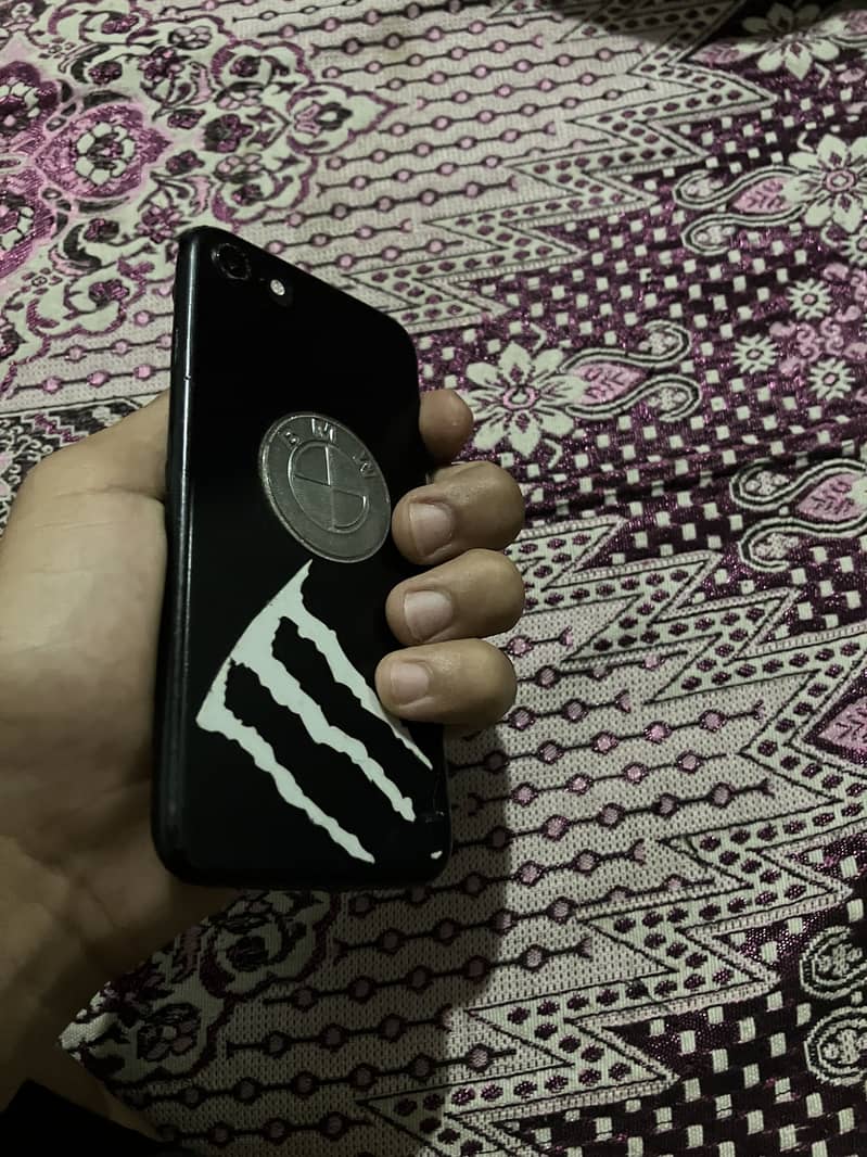 Apple iPhone SE 3