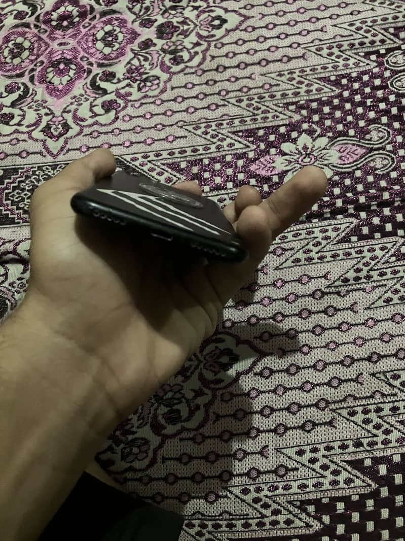 Apple iPhone SE 5
