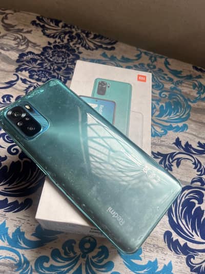 Xiaomi Mi Note 10.4+4/128gb