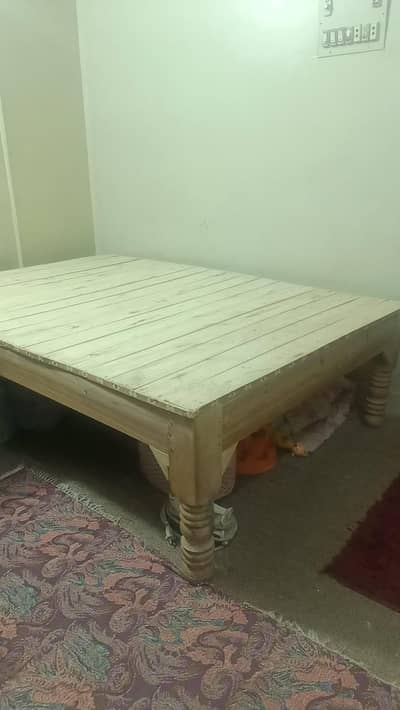 Full size Takhat