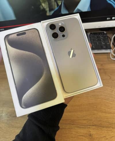 Apple iPhone 15 Pro Max Non Pta