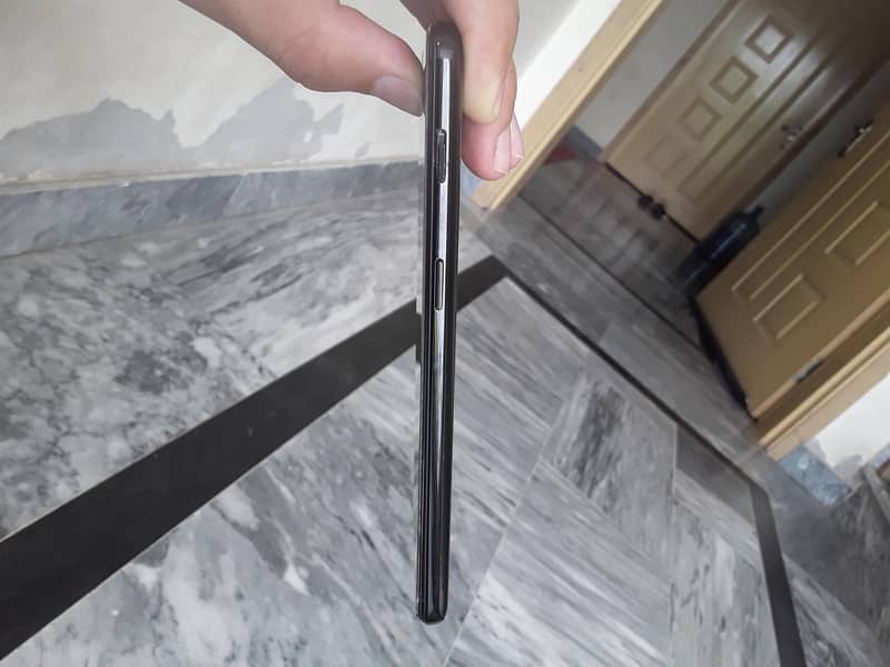 One Plus 6T 2