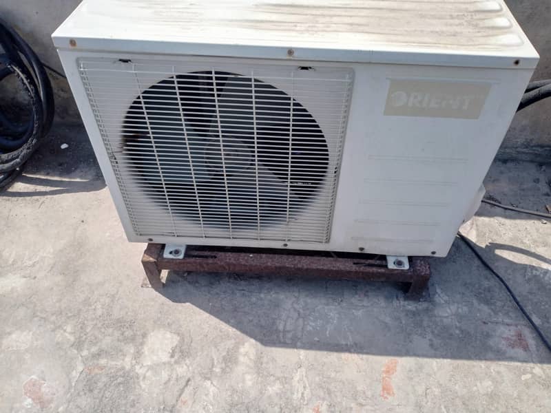 Orient AC 2