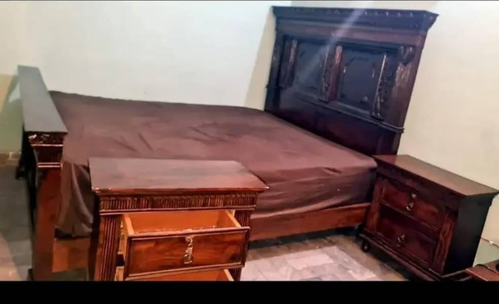 solid wood bed 1