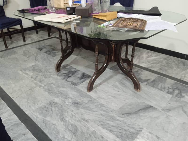 Dinning Table 0